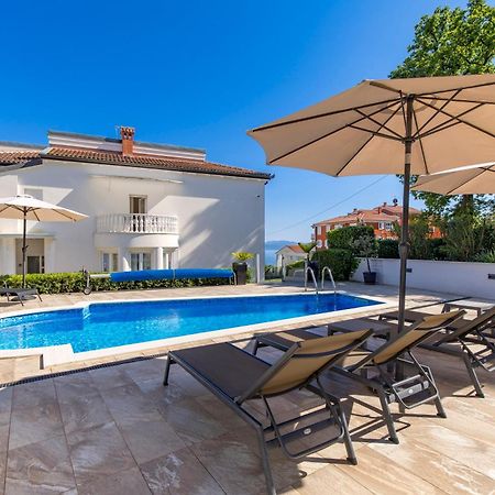 Villa Garden Apartment With Pool Opatija Extérieur photo