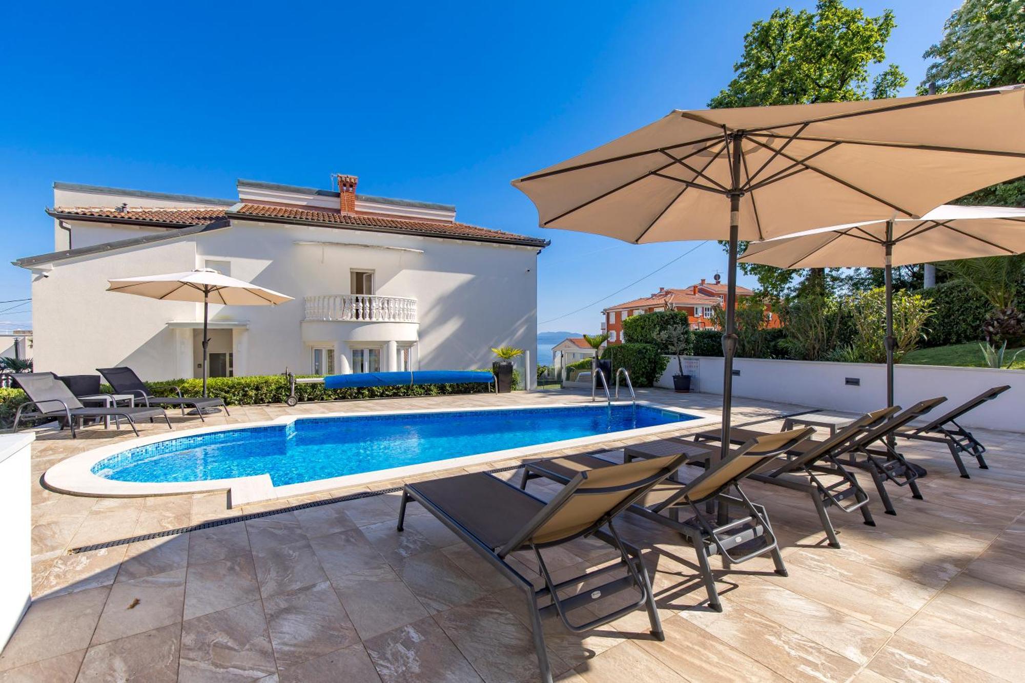Villa Garden Apartment With Pool Opatija Extérieur photo