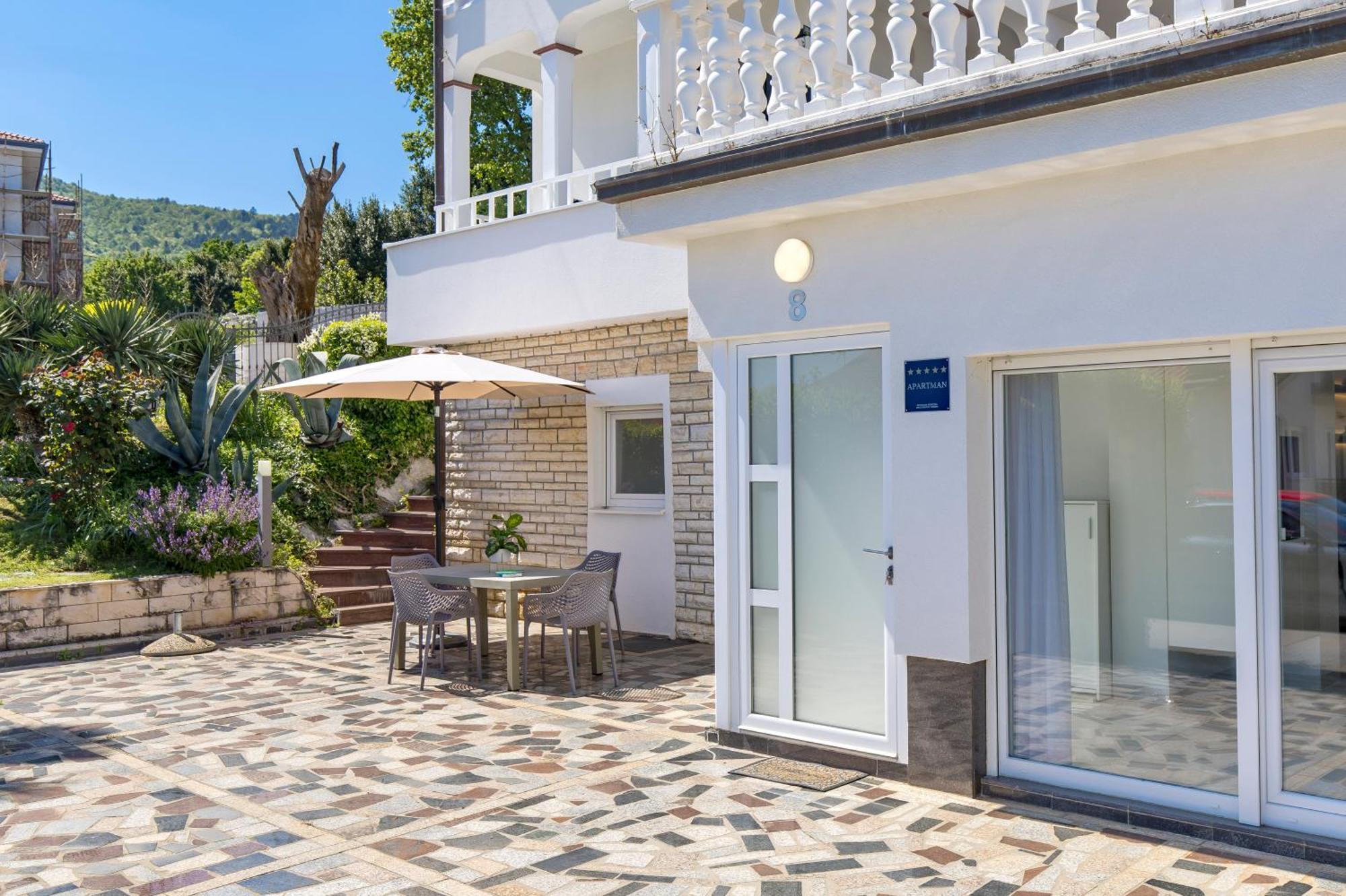 Villa Garden Apartment With Pool Opatija Extérieur photo